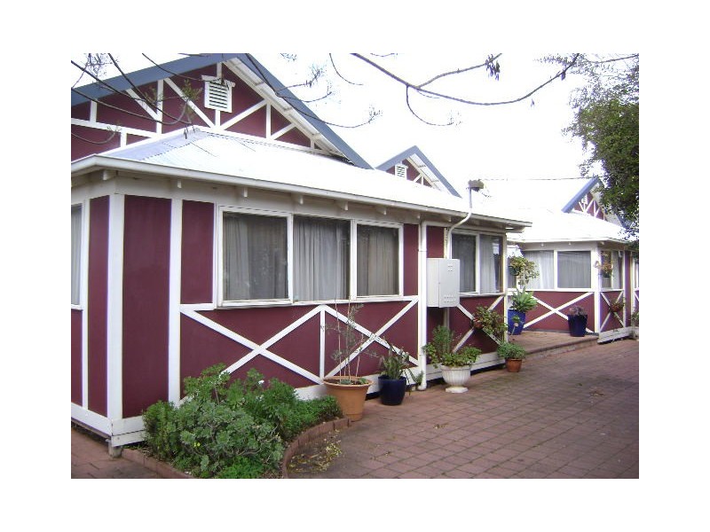 45 45A 45B Fitzroy Street, Kerang VIC 3579