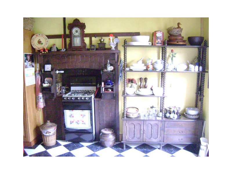 45 45A 45B Fitzroy Street, Kerang VIC 3579