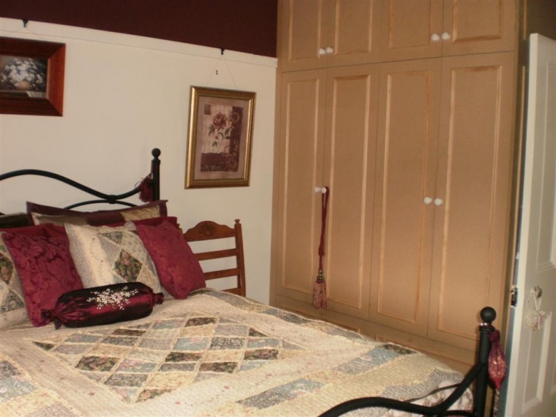 5 Rutherford Street, Charlton VIC 3525