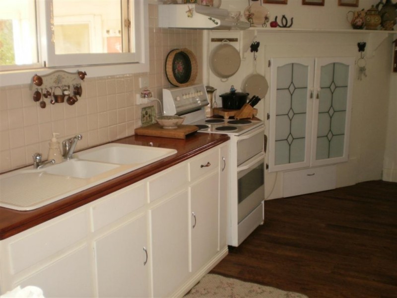 5 Rutherford Street, Charlton VIC 3525