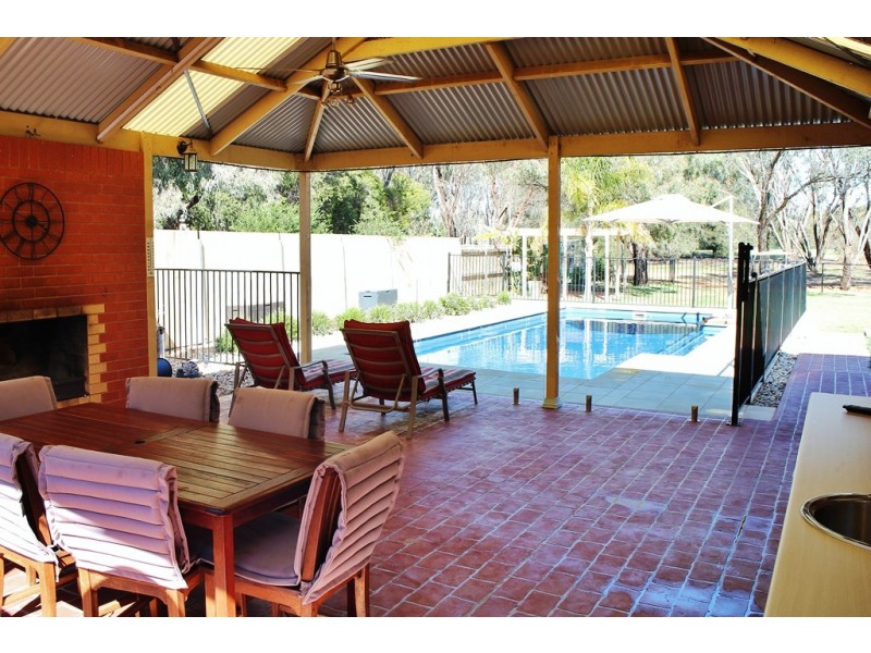 21 Goldfinch Court – MURRAY DOWNS, Swan Hill VIC 3585