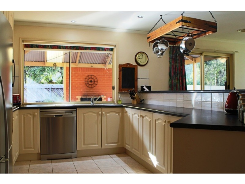 21 Goldfinch Court – MURRAY DOWNS, Swan Hill VIC 3585