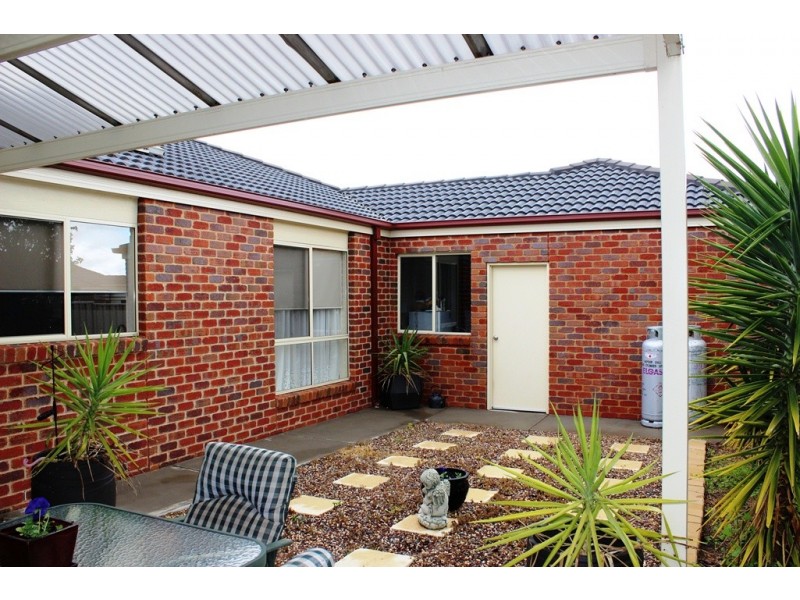 19 Cutri Drive, Swan Hill VIC 3585