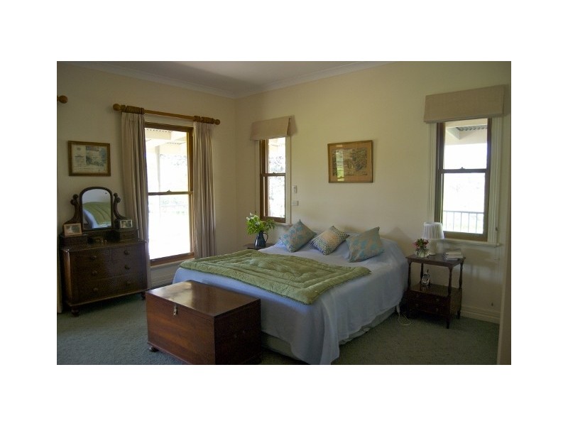 696 Upton Road, Avenel VIC 3664