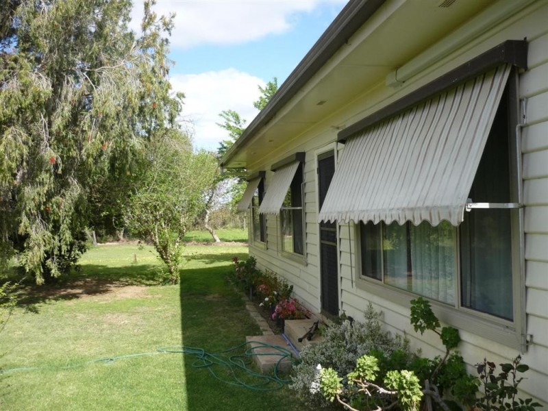 250 Pipers Road, Leitchville VIC 3567