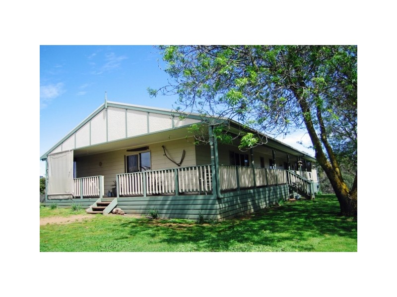10 Main Street, Strathbogie VIC 3666