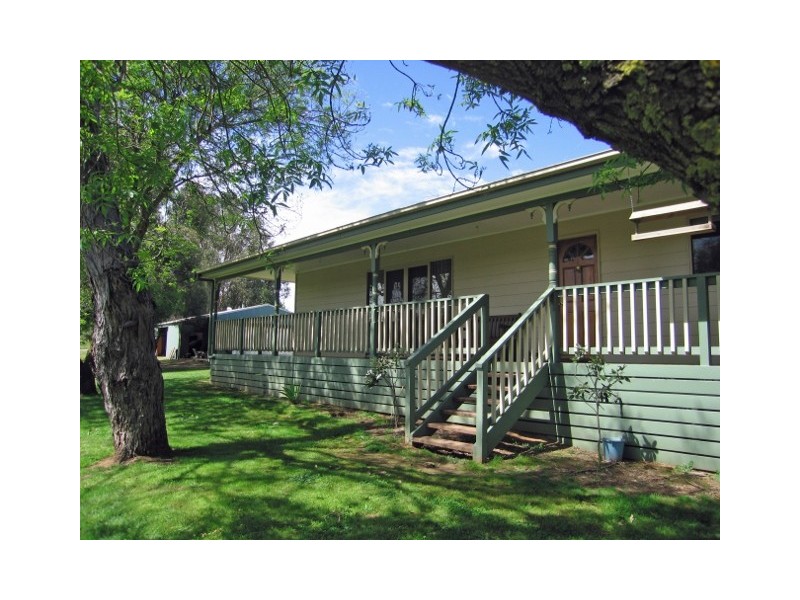 10 Main Street, Strathbogie VIC 3666