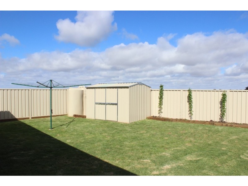 5 Scarlet Street, Swan Hill VIC 3585