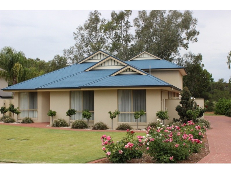 11 Goldfinch Court Murray Downs Via, Swan Hill VIC 3585