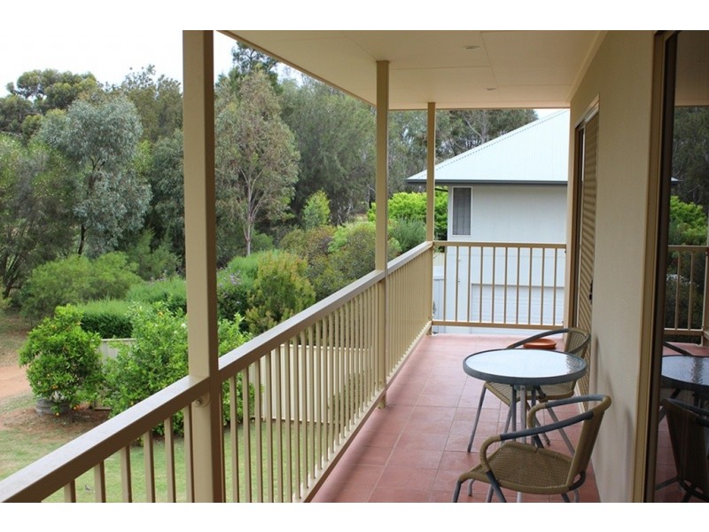 11 Goldfinch Court Murray Downs Via, Swan Hill VIC 3585