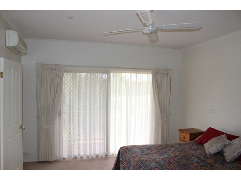 11 Goldfinch Court Murray Downs Via, Swan Hill VIC 3585