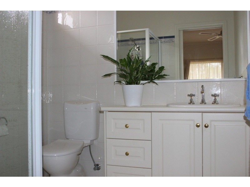 11 Goldfinch Court Murray Downs Via, Swan Hill VIC 3585