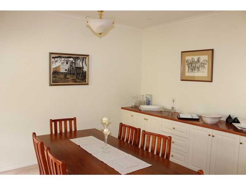 11 Goldfinch Court Murray Downs Via, Swan Hill VIC 3585