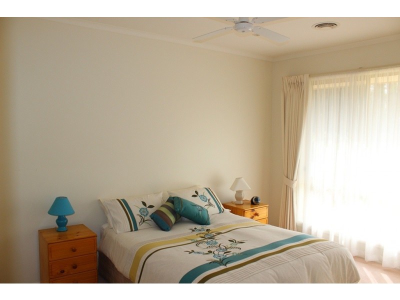 11 Goldfinch Court Murray Downs Via, Swan Hill VIC 3585