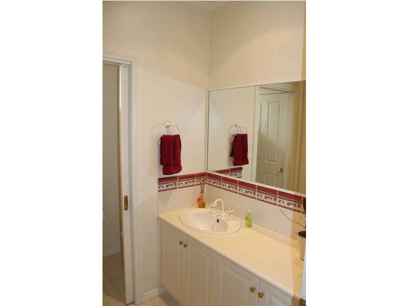 11 Goldfinch Court Murray Downs Via, Swan Hill VIC 3585