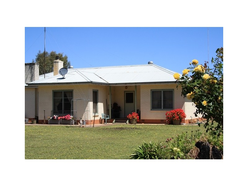 14 R Burns Road, Edenhope VIC 3318