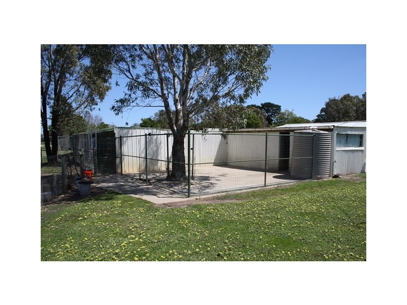 14 R Burns Road, Edenhope VIC 3318