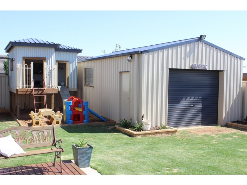 26 Boree Drive, Swan Hill VIC 3585