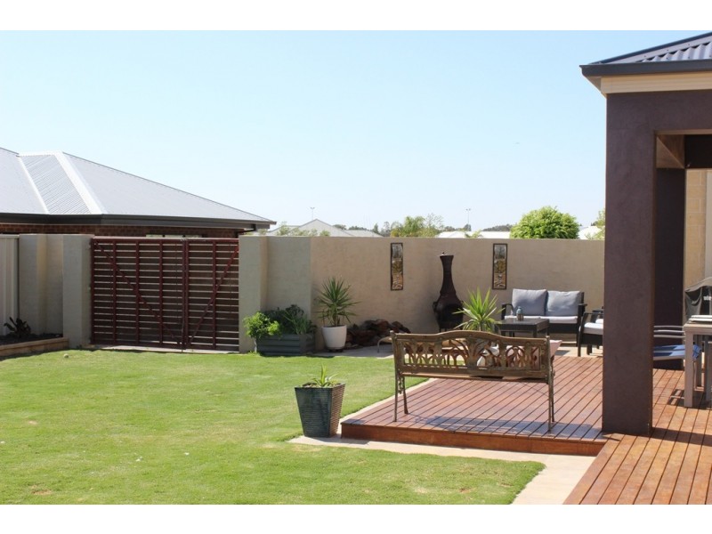 26 Boree Drive, Swan Hill VIC 3585