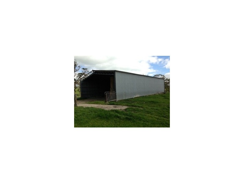 300 LEONGATHA – YARRAGON ROAD, Leongatha North VIC 3953