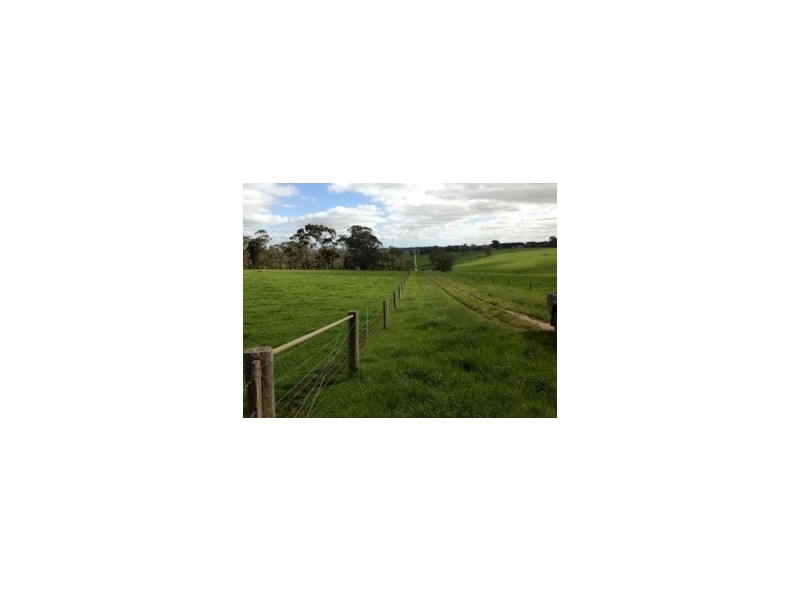 300 LEONGATHA – YARRAGON ROAD, Leongatha North VIC 3953