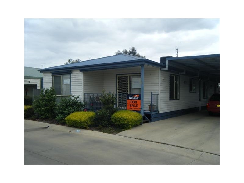 64 Swan Boulivard, Moama NSW 2731