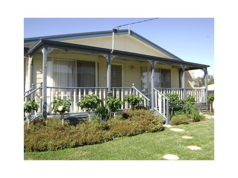 2 Riverwood Drive, Kerang VIC 3579