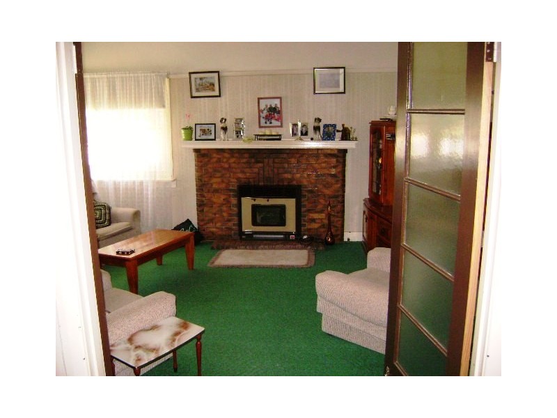 14 Andrew Street, Kerang VIC 3579
