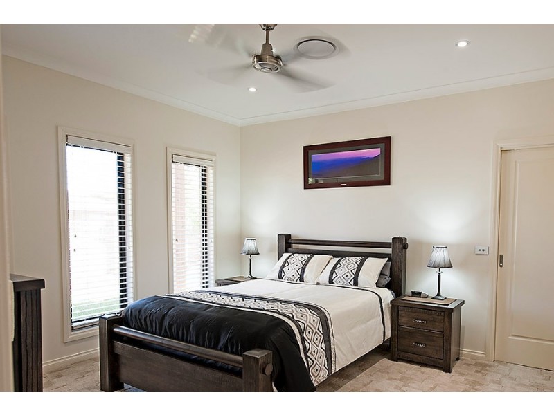 5 Palaroo Street, Swan Hill VIC 3585