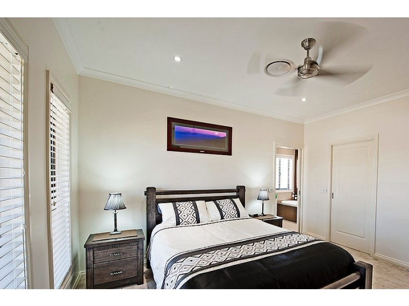 5 Palaroo Street, Swan Hill VIC 3585