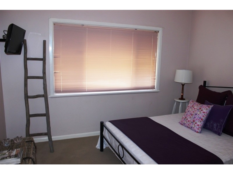 2 Cobham Avenue, Swan Hill VIC 3585