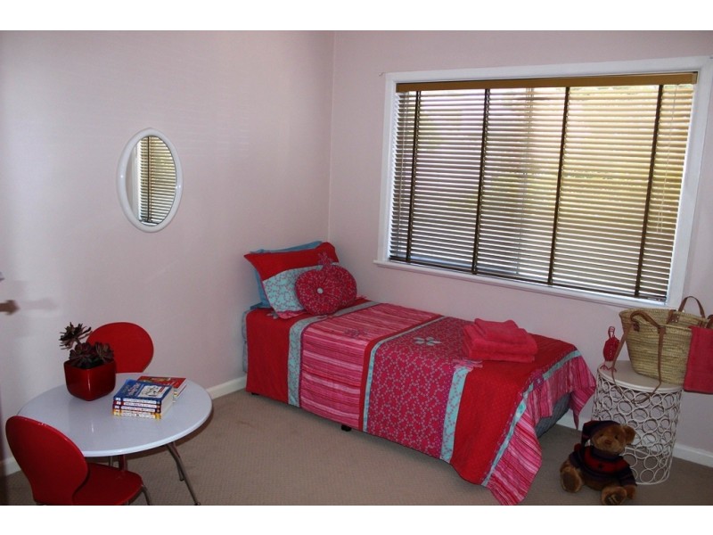 2 Cobham Avenue, Swan Hill VIC 3585