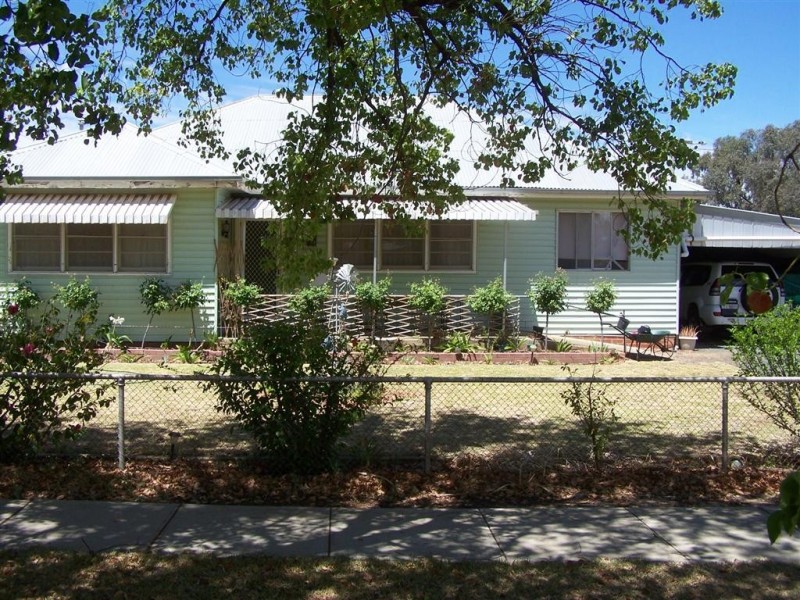 Hay NSW 2711