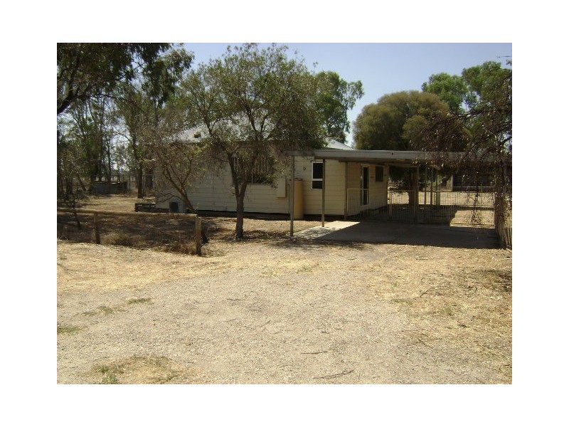 127 Hickey Lane, Benjeroop VIC 3579