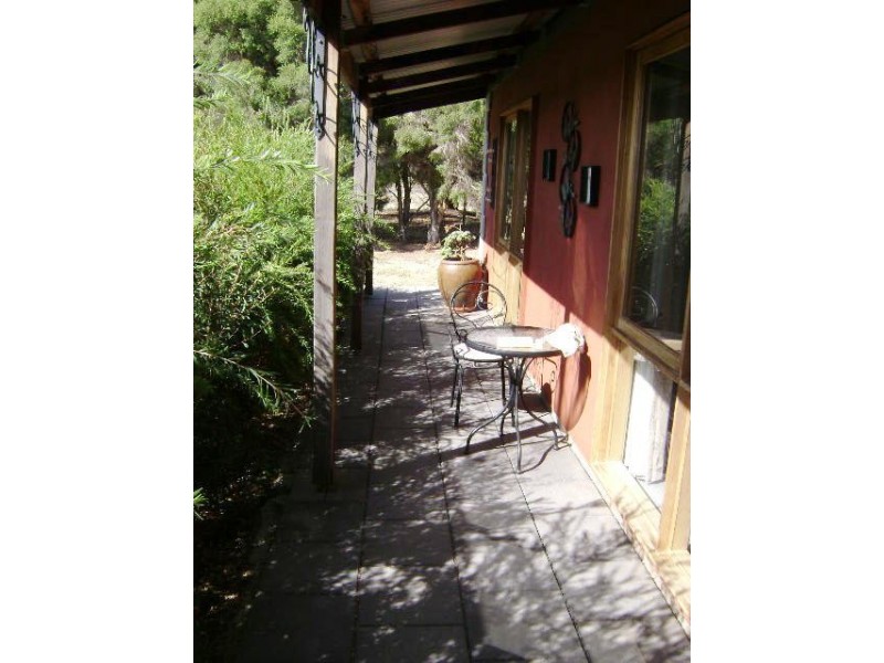 35 Borough Drive, Kerang VIC 3579