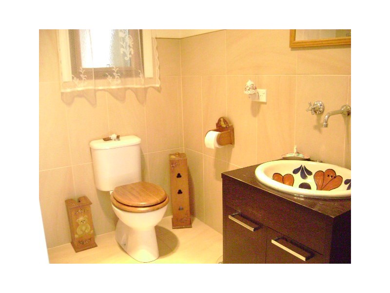 35 Borough Drive, Kerang VIC 3579