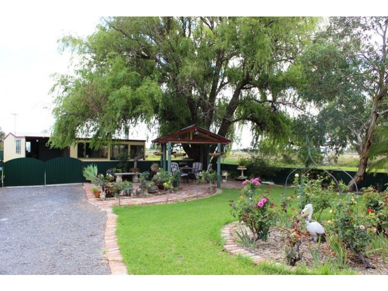 212 Murrawee Road, Murrawee VIC 3586