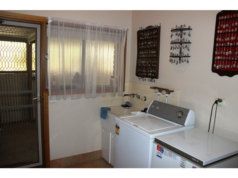 24 Gillespie Stree, Swan Hill VIC 3585