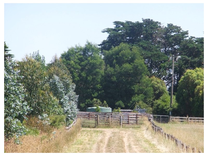 Caldermeade VIC 3984