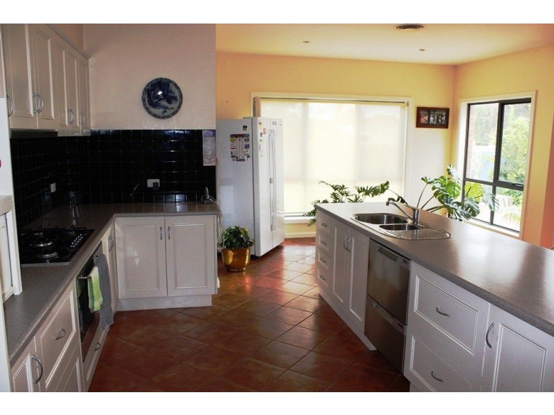 7 Ellwood Court, Swan Hill VIC 3585