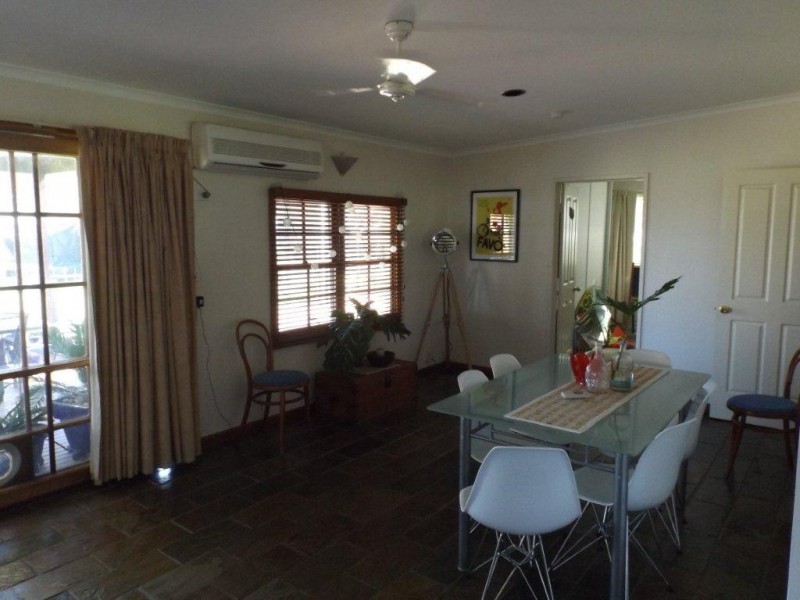60 Parkman Avenue, Barham NSW 2732