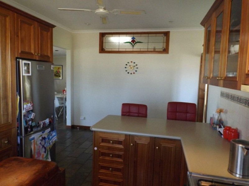 60 Parkman Avenue, Barham NSW 2732