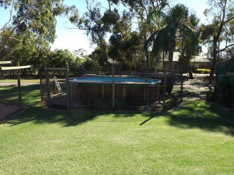 60 Parkman Avenue, Barham NSW 2732