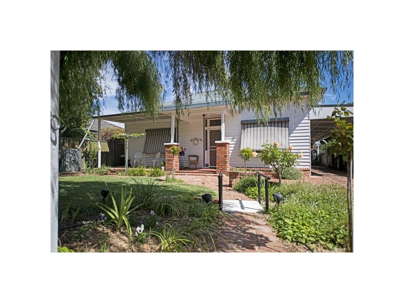 8 Chisholm Street, Swan Hill VIC 3585