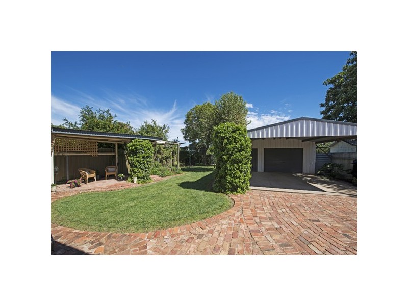 8 Chisholm Street, Swan Hill VIC 3585