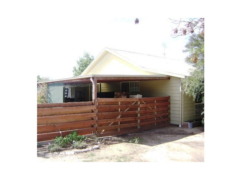 8 Park Road, Kerang VIC 3579