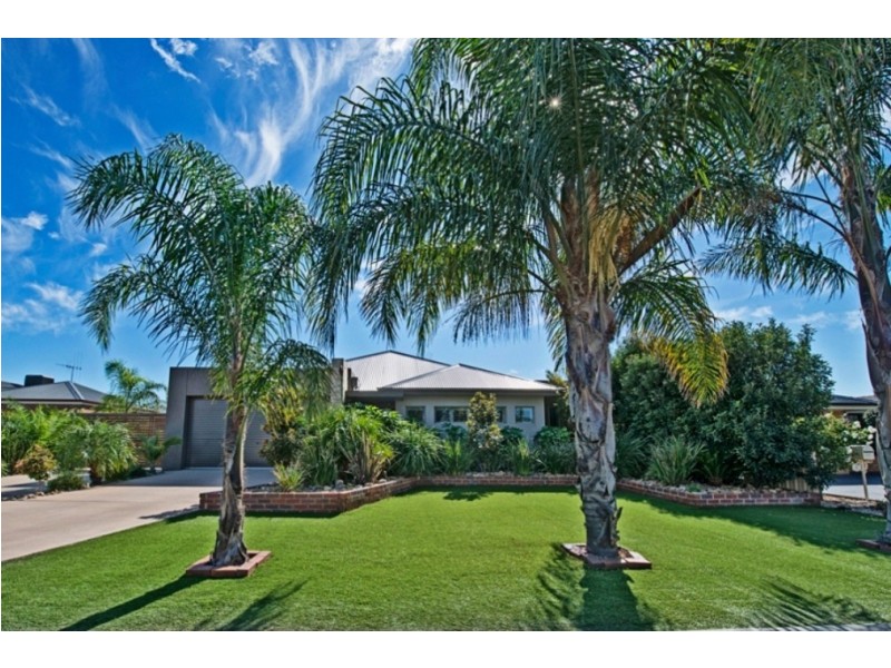 2 Melis Street, Swan Hill VIC 3585