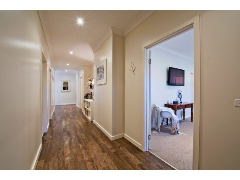 2 Melis Street, Swan Hill VIC 3585