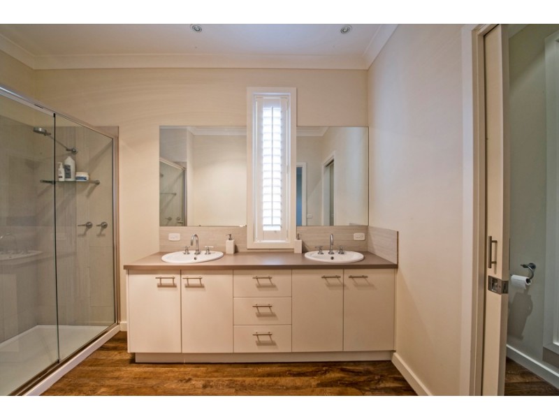 2 Melis Street, Swan Hill VIC 3585