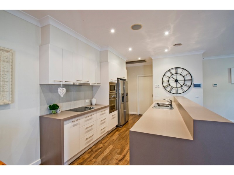 2 Melis Street, Swan Hill VIC 3585